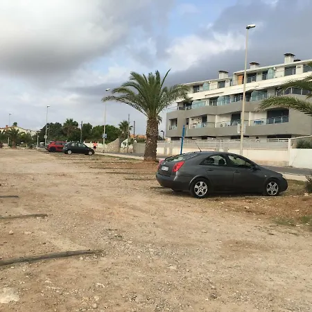 Avinguda De Pau Bejar *