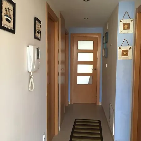 Avinguda De Pau Bejar Apartment *