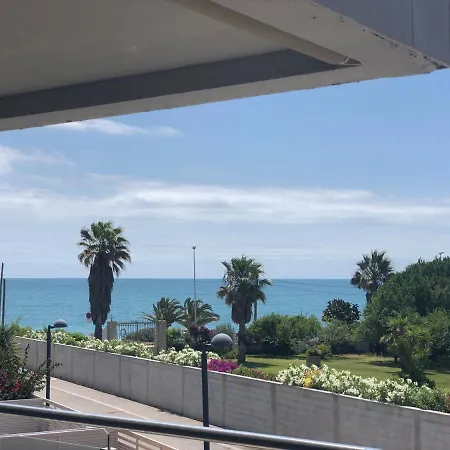 Avinguda De Pau Bejar